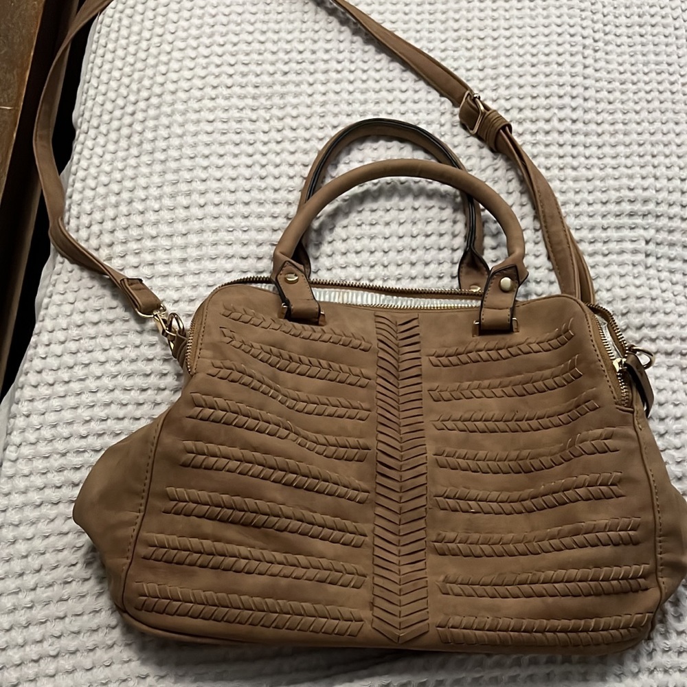 Universal Thread. Target. Purse.